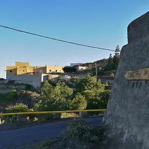 Hétvégi ház Village. Tony Frias. 